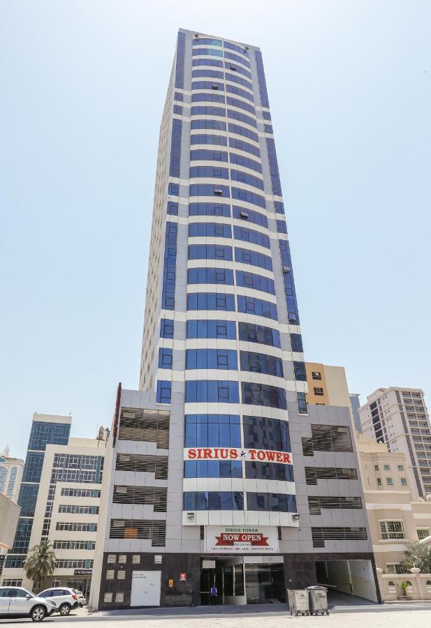 Sirius Tower Aparthotel Манама Екстериор снимка