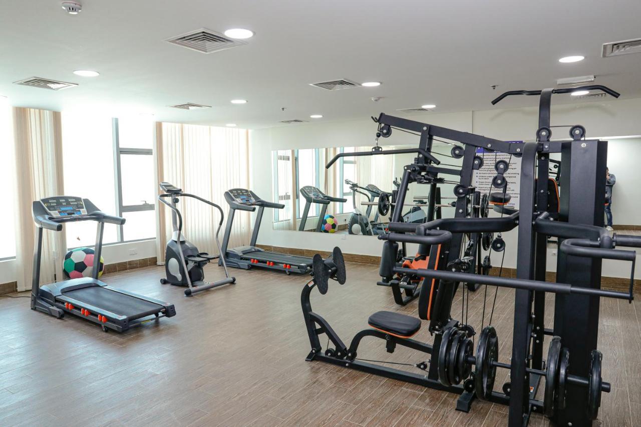 Sirius Tower Aparthotel Манама Екстериор снимка